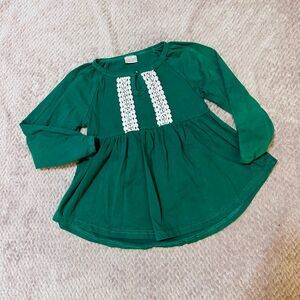Girl’s green Ruffle Christmas Top Size 5